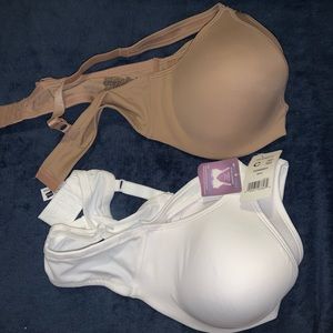 Hanes 40C Bras BNWT